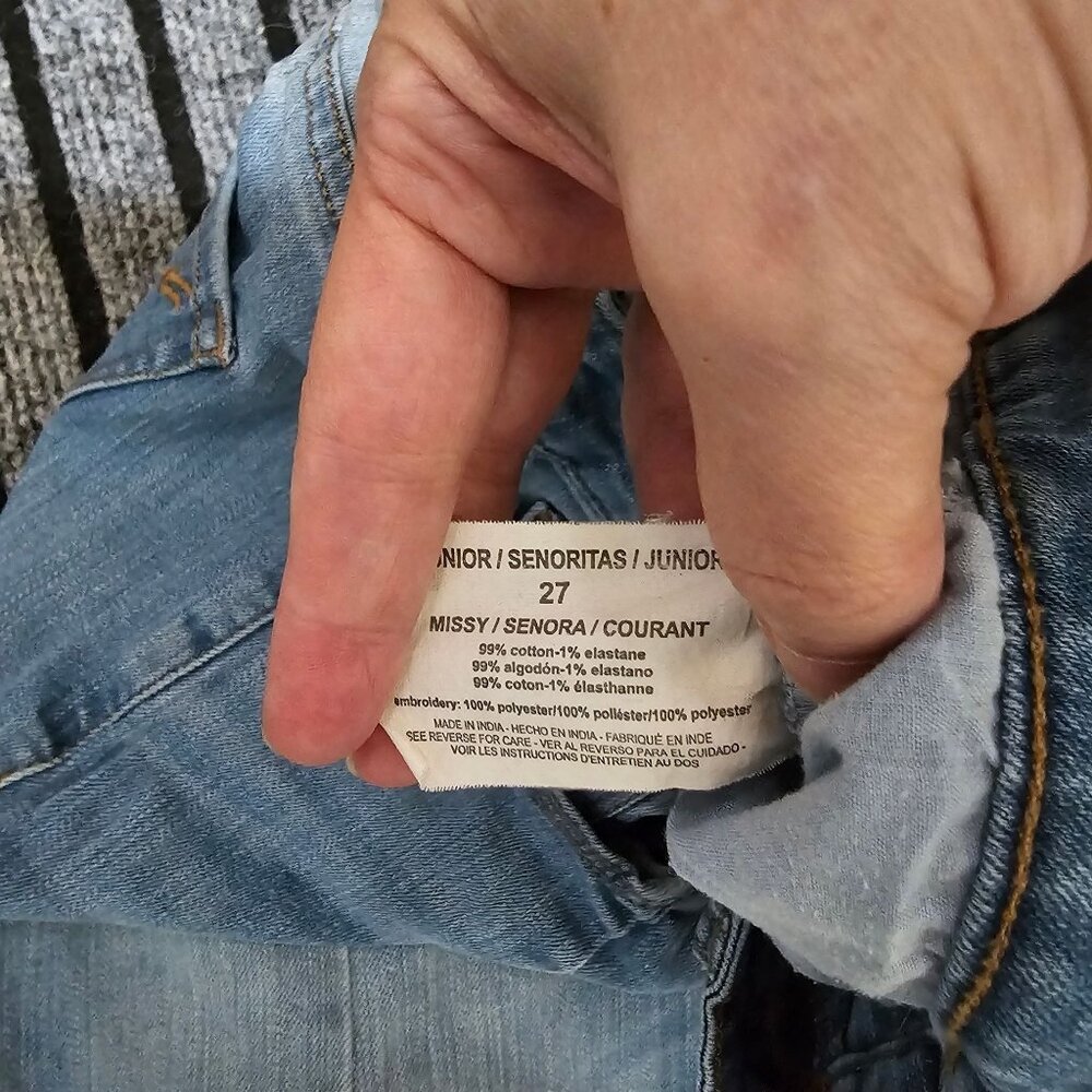 William Rast Color Block Cropped Jeans Size 27 - Picture 9 of 10